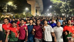 লাকী আক্তারের গ্রেফতারের দাবিতে উত্তাল ঢাবি