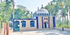 ঐতিহ্যের ধারক বাখরপুর জামে মসজিদ  