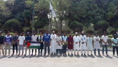 গাজায় ইসরায়েলি হামলার প্রতিবাদে ইবিতে মানববন্ধন