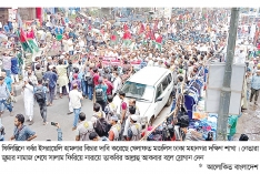 প্রতিবাদে দেশব্যাপী বিক্ষোভ  