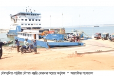 দৌলতদিয়া-পাটুরিয়া নৌ পথে ঈদযাত্রা নির্বিঘ্ন করতে প্রস্তুতি  