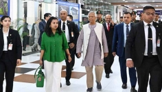 চীনের উদ্দেশ্যে প্রধান উপদেষ্টার ঢাকা ত্যাগ
