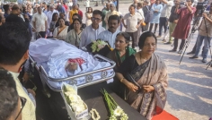 শহীদ মিনারে শ্রদ্ধা শেষে হাসপাতালের হিমঘরে সন্‌জীদা খাতুন
