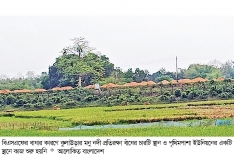 মনু নদীর প্রতিরক্ষা বাঁধে কাজ করতে দিচ্ছে না বিএসএফ  