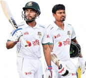 লিড নিয়েও অস্বস্তিতে বাংলাদেশ  