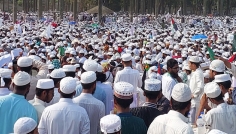 সোহরাওয়ার্দী উদ্যানে চলছে হেফাজতের মহাসমাবেশ, নেতাকর্মীদের ঢল