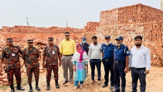 নারায়ণগঞ্জে অবৈধ ইটভাটায় পরিবেশ অধিদপ্তরের অভিযান