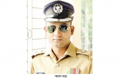নিজের মাথায় গুলি করেন এএসপি পলাশ সাহা 