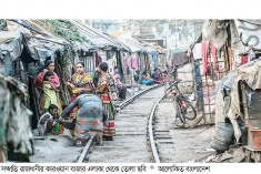 দারিদ্র্য জয়ই বাংলাদেশের অন্যতম চ্যালেঞ্জ  