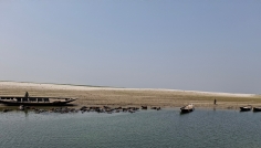 ঈশ্বরদীতে ফের তীব্র দাবদাহ, তাপমাত্রা ৪০ ডিগ্রী ছুই ছুই