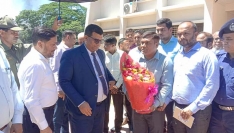 কৃষক হাসলে বাংলাদেশ হাসবে:বিভাগীয় কমিশনার