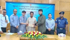 জুলাই যোদ্ধারা গণতন্ত্র ও অধিকার রক্ষায় ভূমিকা রেখেছে: উপদেষ্টা ফারুকী