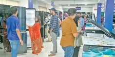 ঈদ উৎসবে জমজমাট ওয়ালটন ফ্রিজের বিক্রি  