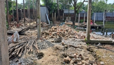 পাংশায় মামলা উপেক্ষা করে বাড়ি ভাঙচুর, অভিযোগ মায়ের