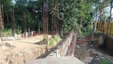 নোটিশ পেয়েও সওজের জায়গা দখল করে ভবন নির্মাণের অভিযোগ