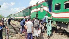 ভাঙ্গুড়ায় লাইনচ্যুত ট্রেনের বগি উদ্ধার, চলাচল স্বাভাবিক