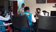 যশোরের নাভারন সরকারি খাদ্য গুদামে দুদকের অভিযান