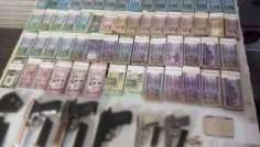 কোটি টাকার জাল নোট ও নকল পিস্তলসহ গ্রেপ্তার ১