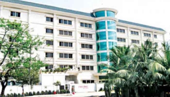 Tabiatda rus porno rasmlar Transvestitlar uchun kunnilingus