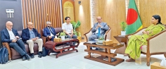 পরিবেশ উপদেষ্টার সঙ্গে এডিবির উচ্চপর্যায়ের প্রতিনিধিদলের বৈঠক 