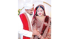 অবশেষে বিয়ের পিঁড়িতে প্রিয়াঙ্কা