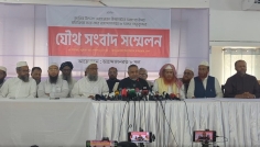 সরকার ফাঁদে পা দিয়েছে, সংস্কারকে গুরুত্বহীন করে ফেলেছে: ডা. তাহের