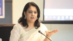 খাস পুকুর ও জলাশয় রক্ষা করা সবার দায়িত্ব: পরিবেশ উপদেষ্টা