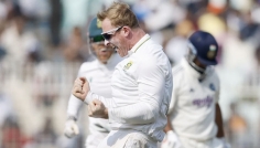 প্রোটিয়াদের স্পিন ঘূর্ণিতে ঘরের মাঠে হেরে গেল ভারত