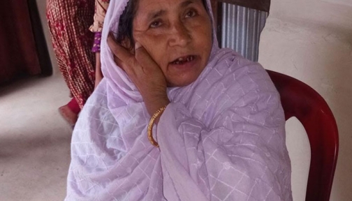 শেখ হাসিনার ফাঁসি চাইলেন শহীদ আবু সাঈদের মা-বাবা