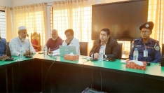 মনপুরায় সফরে ভোলা জেলা প্রশাসক’র মতবিনিময়