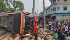 চুয়াডাঙ্গায় সড়ক দুর্ঘটনায় নারী নিহত, আহত ৩