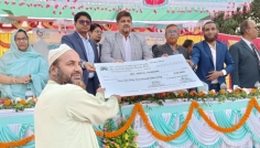 চুয়াডাঙ্গায় ৩৫৫ জন কৃষকের মাঝে বিনিয়োগ বিতরণ