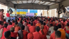 বেনাপোল স্থলবন্দরে খালেদা জিয়ার রোগ মুক্তি ও সুস্থতা কামনায় দোয়া