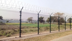 জীবননগরে স্বর্ণের বারসহ বিএসএফের হাতে বাংলাদেশি আটক