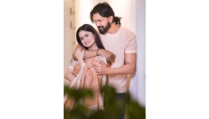 'নূর' নিয়ে আলোচনা, চুমুর দৃশ্যে মুখ খুললেন ঐশী