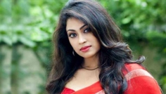 এবার পপিকে বাদ দিলেন নির্মাতা