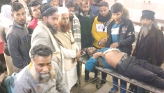 সিরাজগঞ্জে জলসা নিয়ে বিএনপি-জামায়াত সংঘর্ষ, আহত ১৩