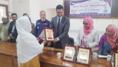 নকলায় উপজেলা পর্যায়ে শ্রেষ্ঠ ৫ অদম্য নারীকে সংবর্ধনা