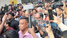 গুলিবিদ্ধ ওসমান হাদিকে দেখতে ঢামেকে মির্জা আব্বাস