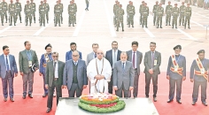 শহিদ বুদ্ধিজীবী দিবসে শ্রদ্ধা নিবেদন  