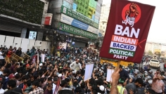 ‘লং মার্চ টু ইন্ডিয়ান হাইকমিশন’ কর্মসূচিতে পুলিশের বাধা