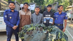 রামুতে আগ্নেয়াস্ত্রের সরঞ্জাম বহন: বাউন্ডলি ও পিকআপসহ আটক ৩