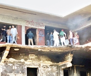 আগুন-ভাঙচুর  