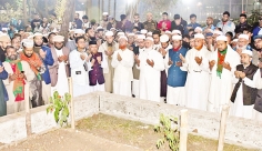 শরিফ ওসমান হাদির কবর জিয়ারত করেন ডা. শফিকুর রহমান  