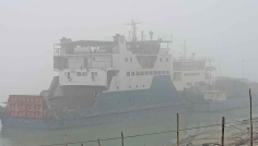 ২ ঘণ্টা পর ২ রুটে ফেরি চলাচল স্বাভাবিক