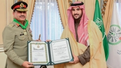 সৌদি আরব পাকিস্তানের সেনাপ্রধানকে সর্বোচ্চ রাষ্ট্রীয় সম্মাননা
