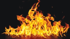 শ্রীপুরে অগ্নিকাণ্ডে ১০টি বসতঘর পুড়ে ছাই