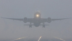 কুয়াশার দাপটে ঢাকায় নামতে না পেরে ৫ ফ্লাইট কলকাতায়