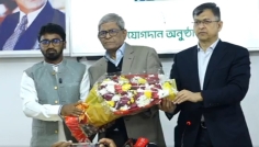 গণঅধিকার থেকে পদত্যাগ করে বিএনপিতে যোগ দিলেন রাশেদ খাঁন