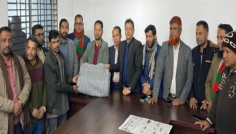 হাজীগঞ্জ প্রেসক্লাবের উদ্যোগে শীতার্তদের মাঝে কম্বল বিতরণ